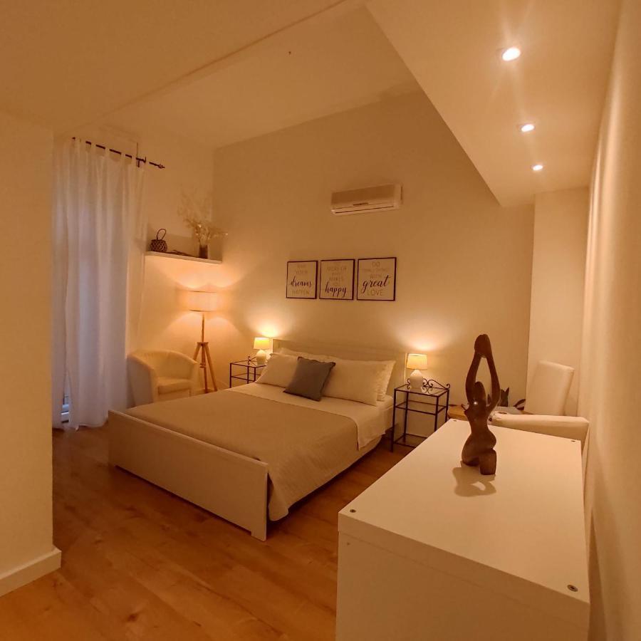 Living Cagliari Bed & Breakfast Ngoại thất bức ảnh