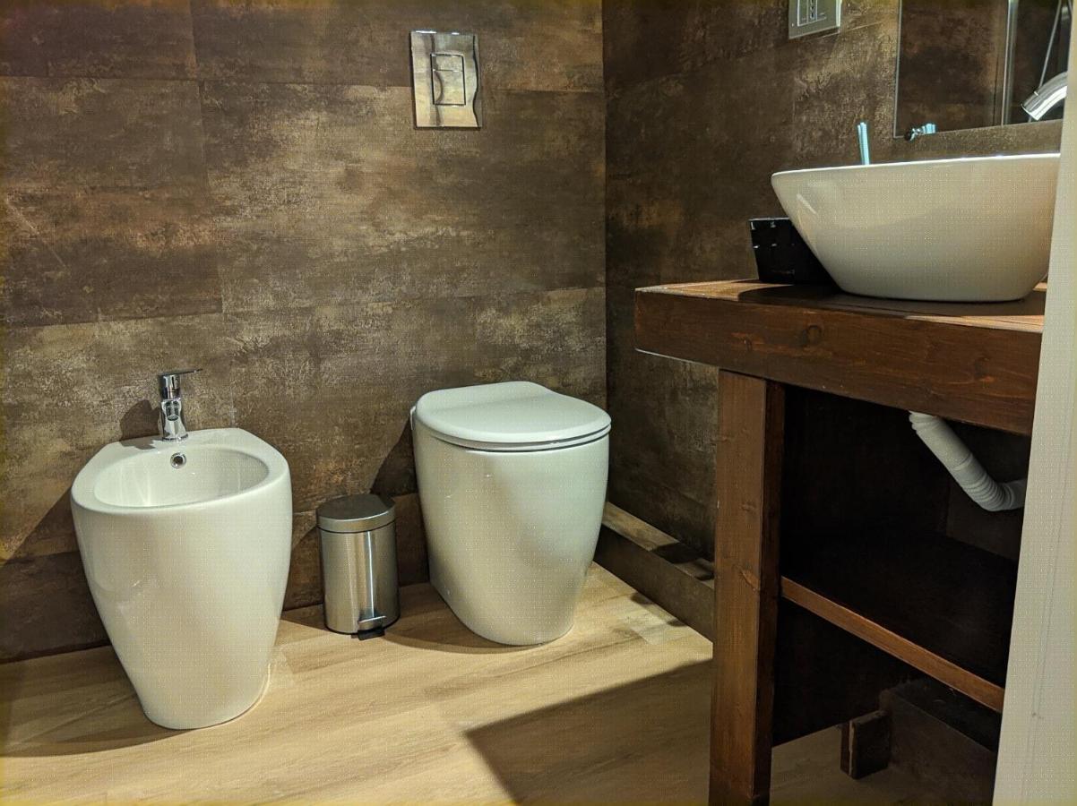 Living Cagliari Bed & Breakfast Ngoại thất bức ảnh
