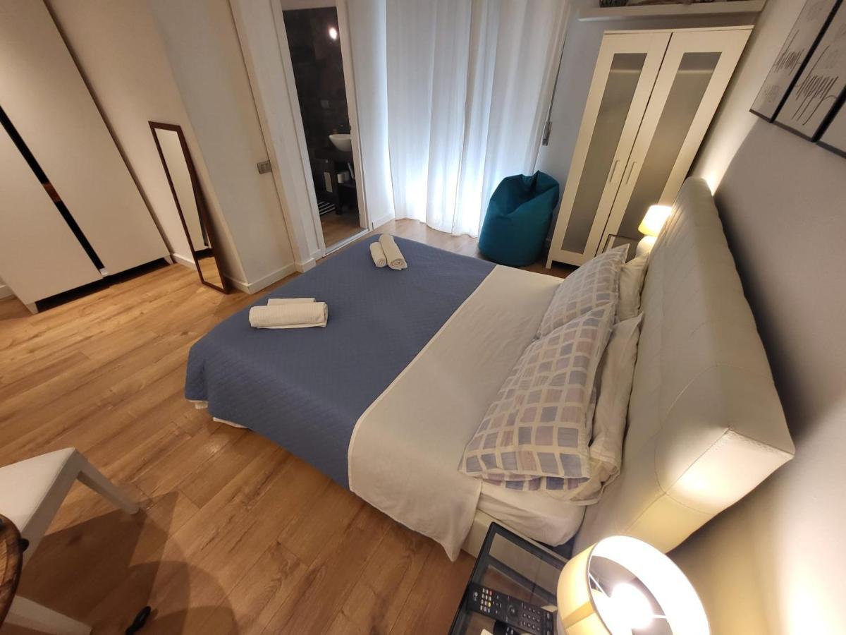 Living Cagliari Bed & Breakfast Ngoại thất bức ảnh
