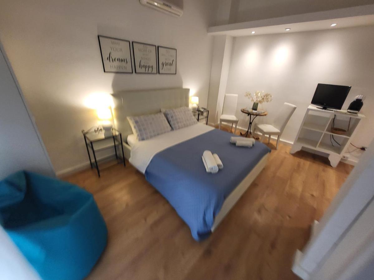 Living Cagliari Bed & Breakfast Ngoại thất bức ảnh