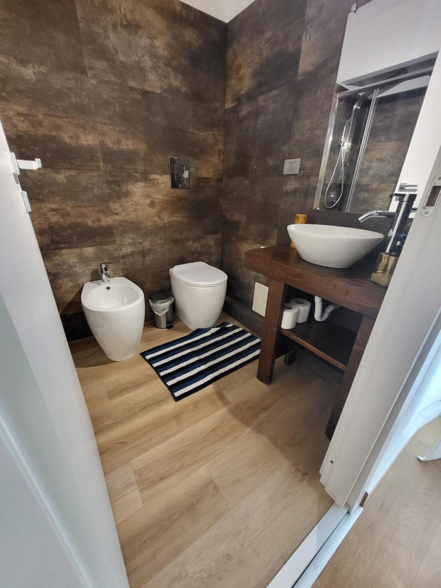 Living Cagliari Bed & Breakfast Ngoại thất bức ảnh